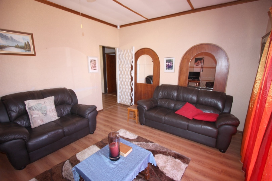 4 Bedroom Property for Sale in Riebeeckstad Free State